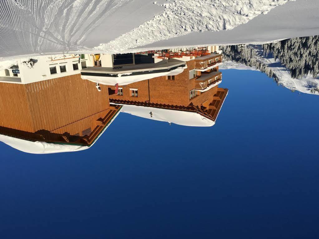 Dr'Berghof Vila Damuels Exterior foto